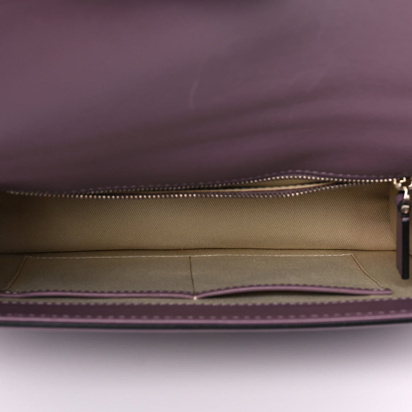 Vitello Medium Glam Lock Rockstud Flap Dark Mauve