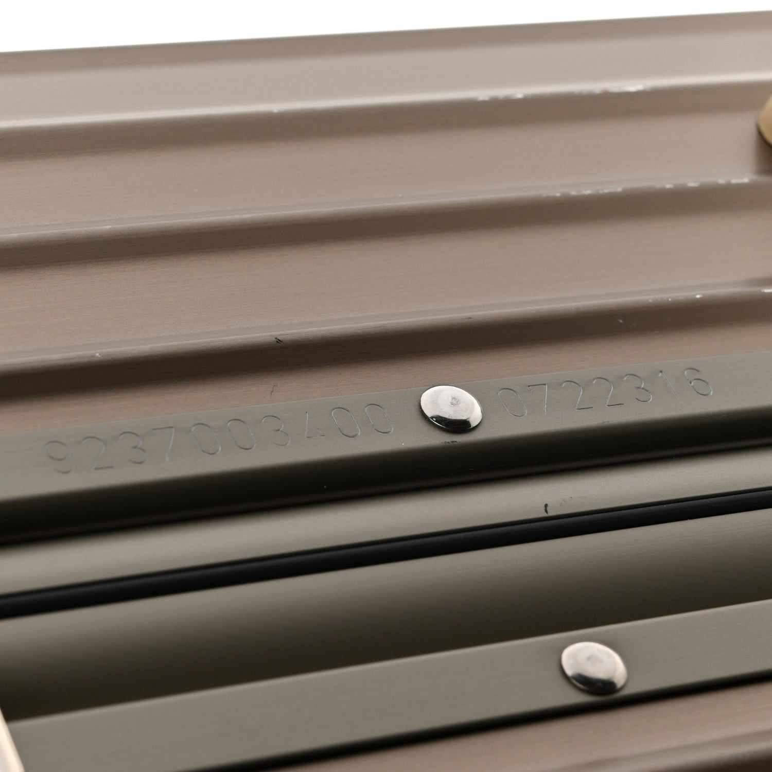 Rimowa Aluminum Topas 70 Titanium 6 of 11