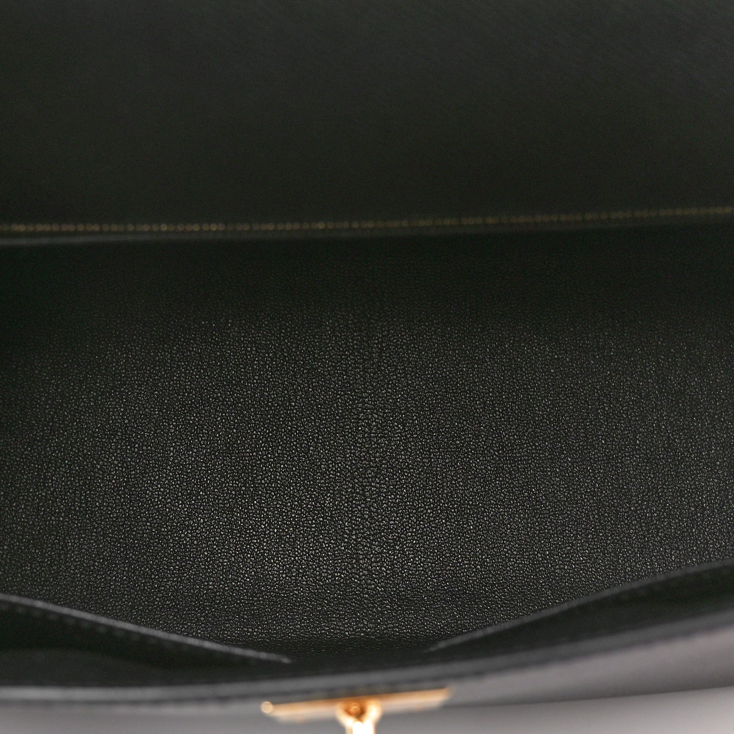 Epsom Kelly Sellier 28 Black