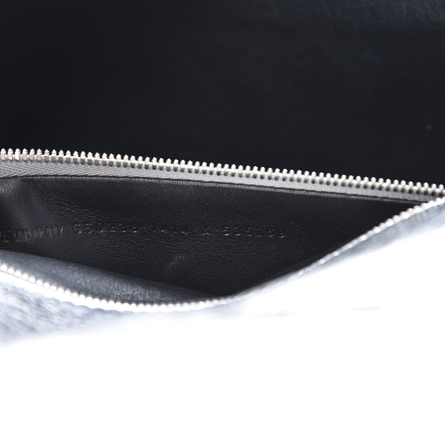 Calfskin Logo Matelasse M BB Round Shoulder Bag Silver