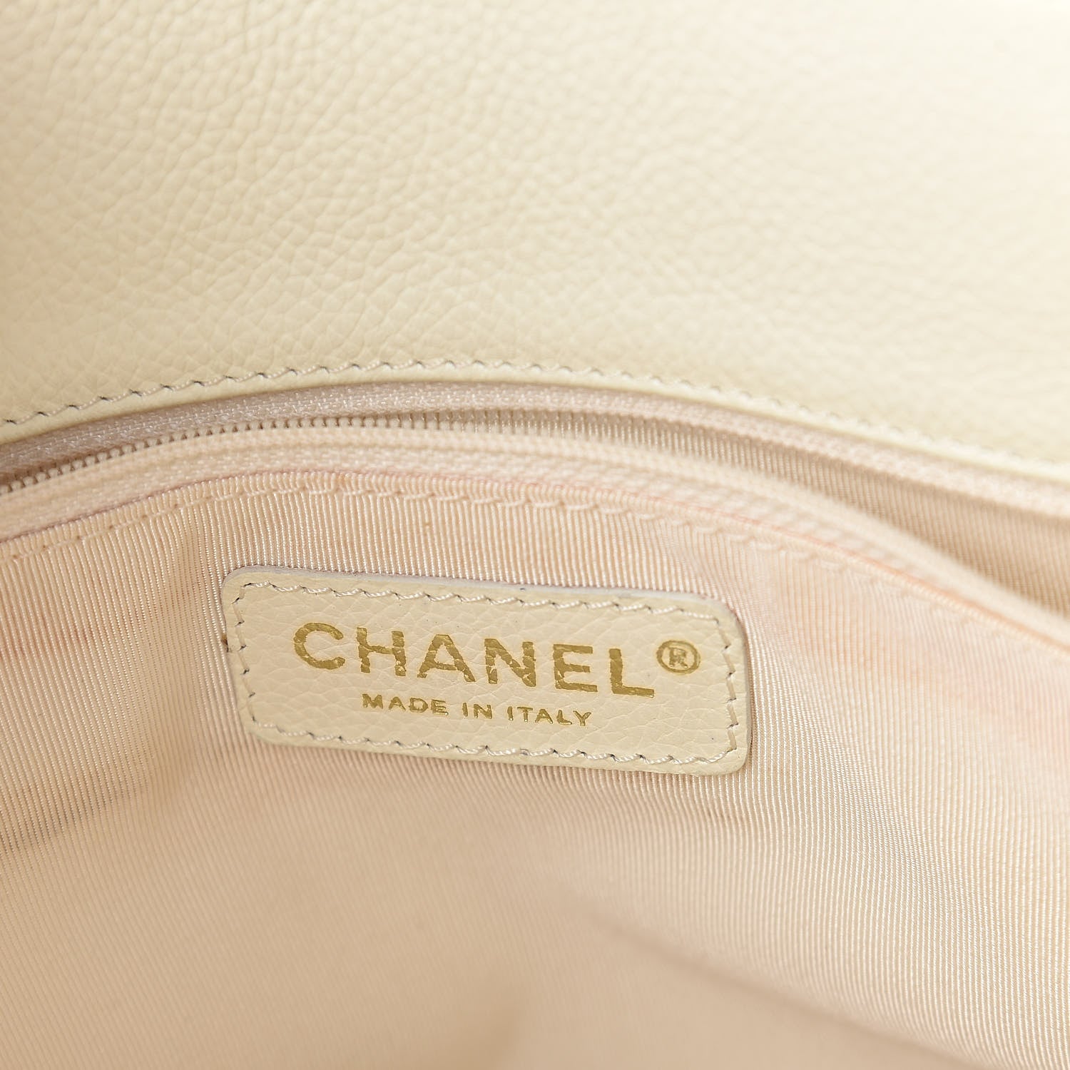 Chanel Calfskin Cerf Executive Shopper Tote White 6 of 10