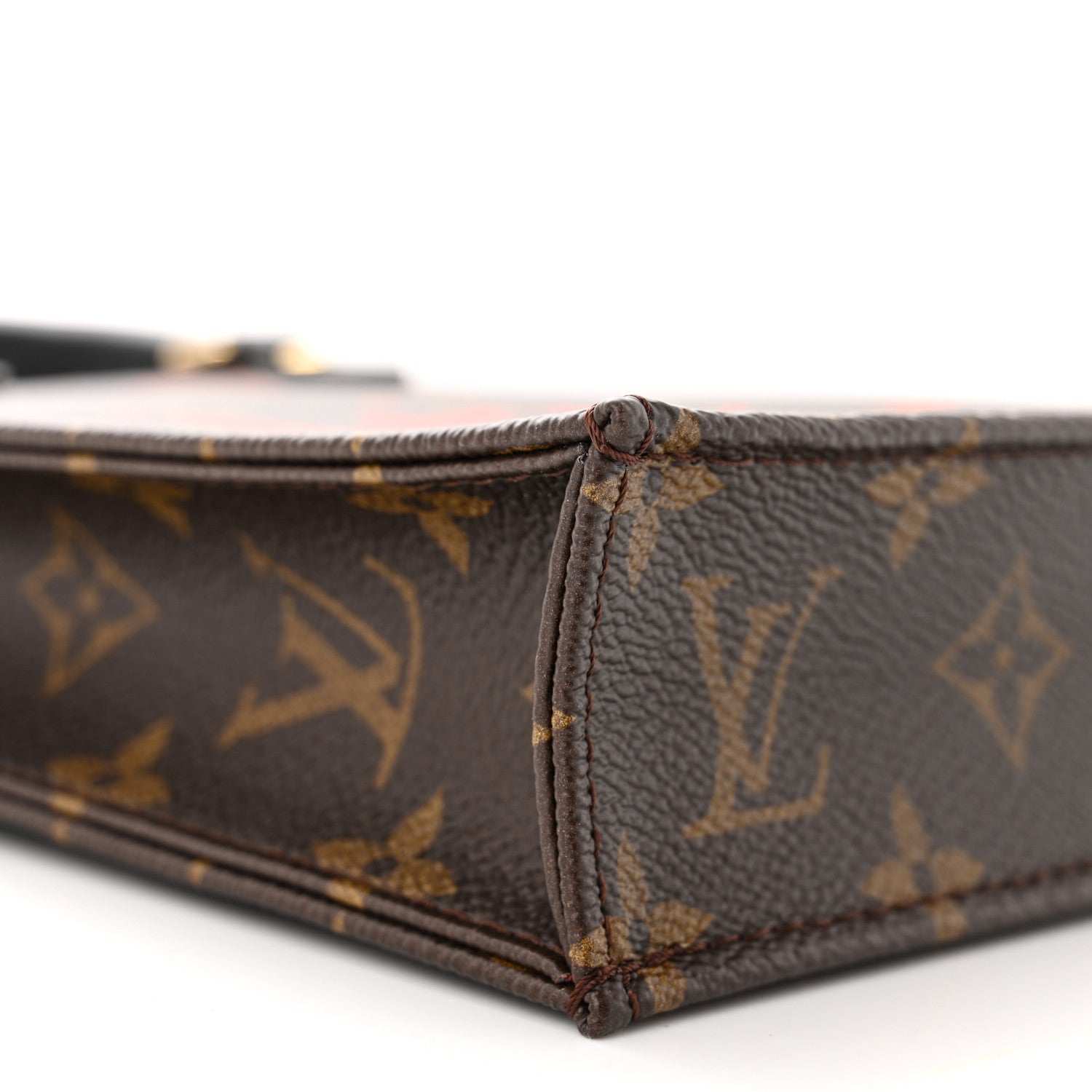 Louis Vuitton Monogram Fall In Love Petit Sac Plat 8 of 10
