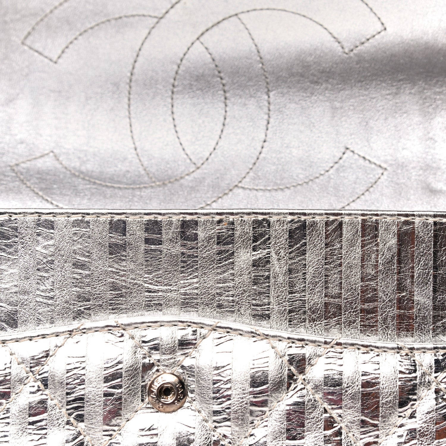 Chanel Metallic Calfskin Striped 2.55 Reissue 227 Silver 11 of 15