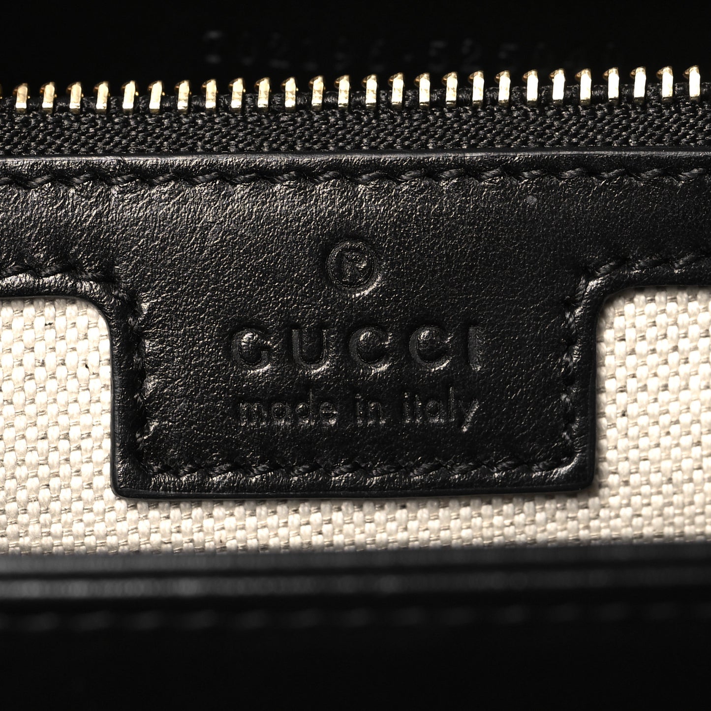 Calfskin GG Matelasse Large Slim Chain Shoulder Bag Black Natural