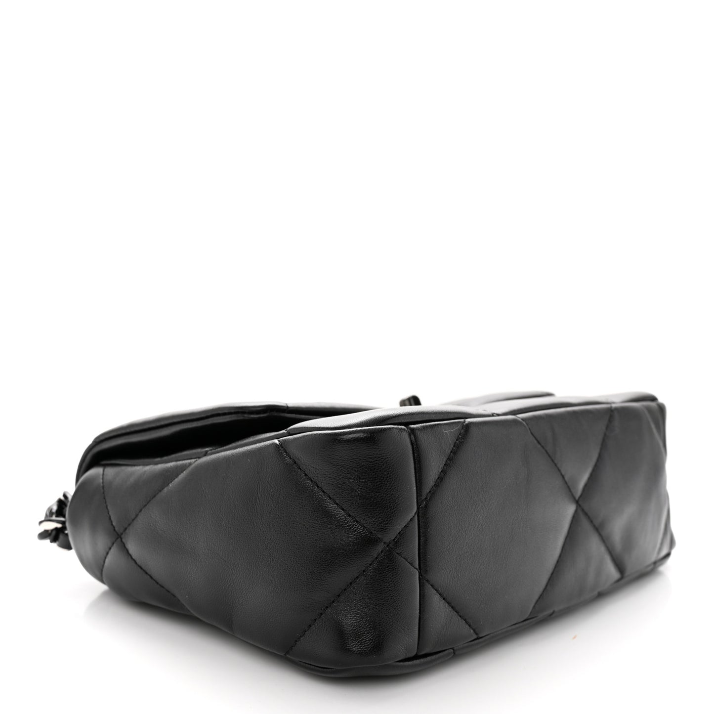 Lambskin Quilted Medium Chanel 19 Flap So Black