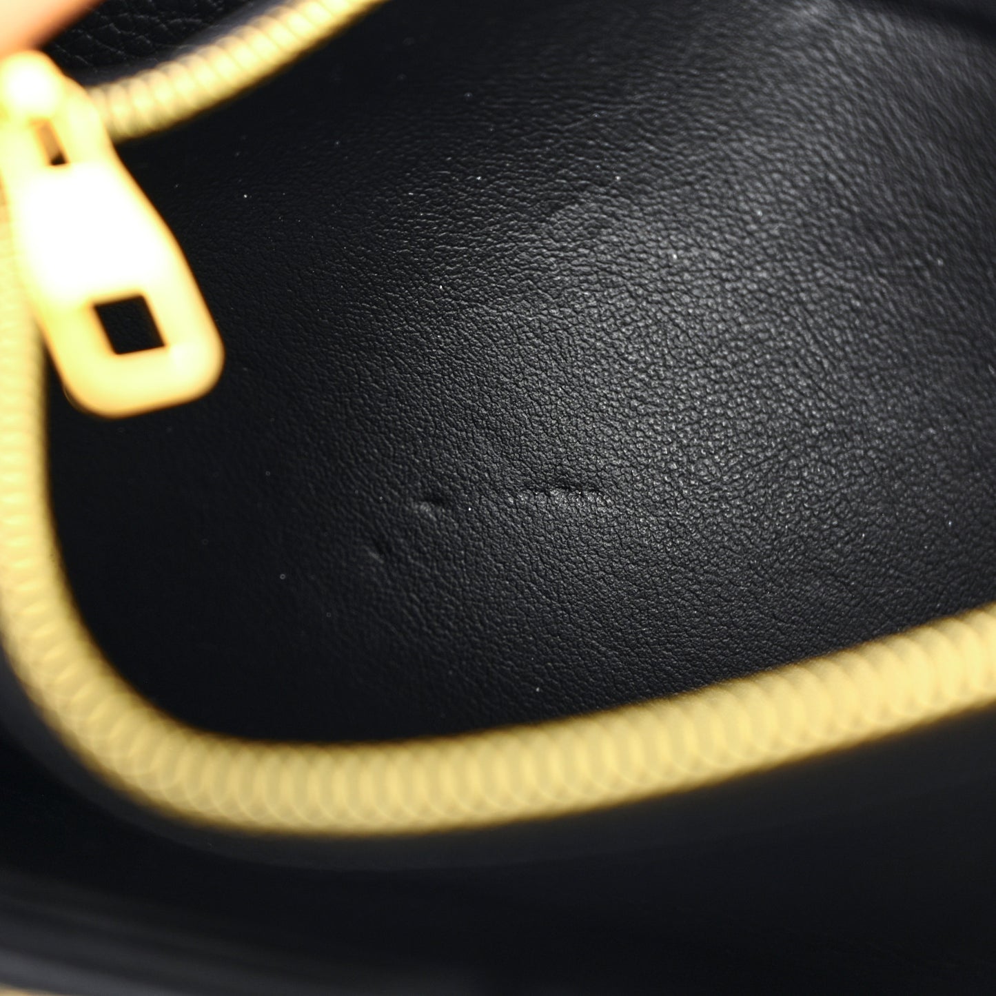 Empreinte Monogram Giant Zippy Wallet Black Beige