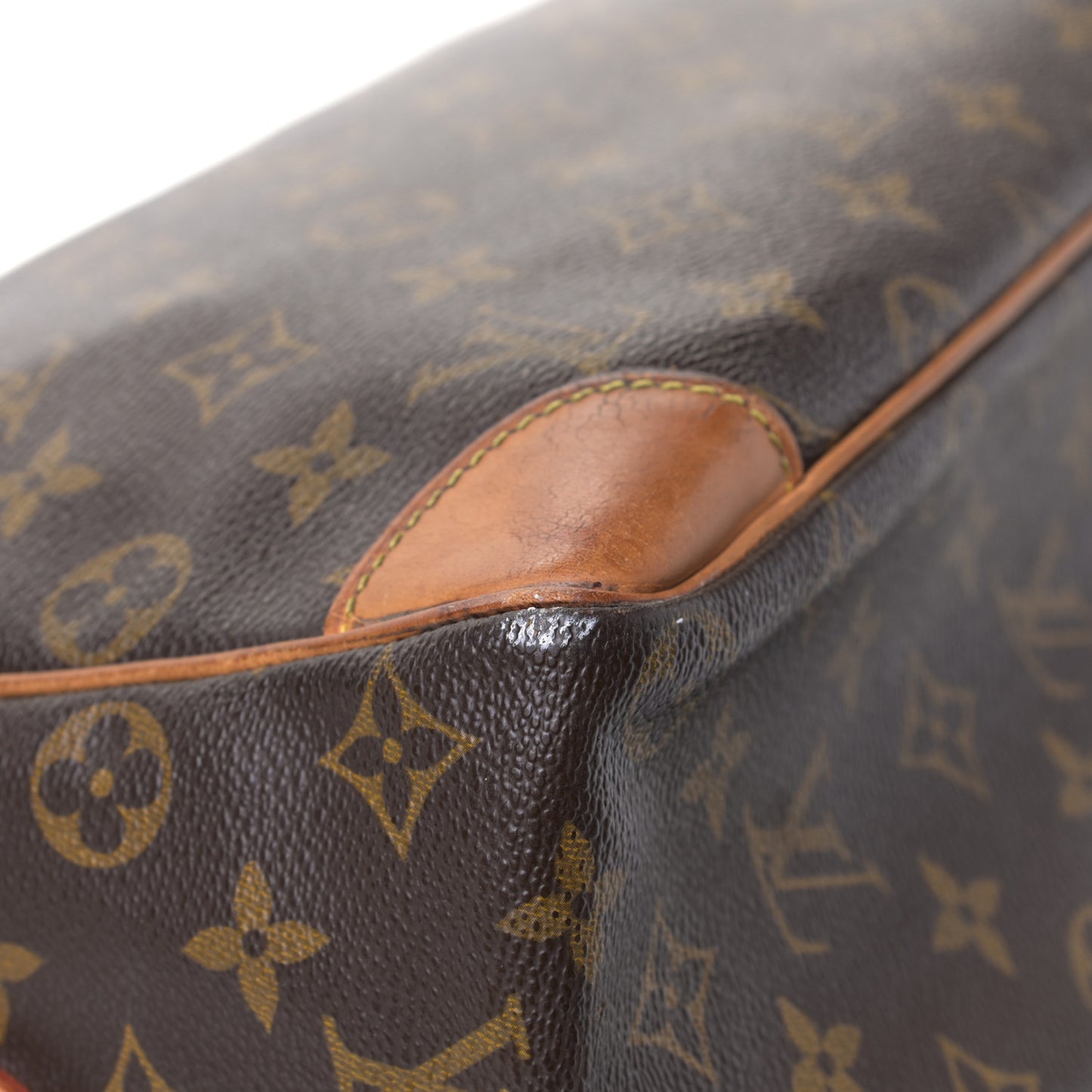 Monogram Nil 35