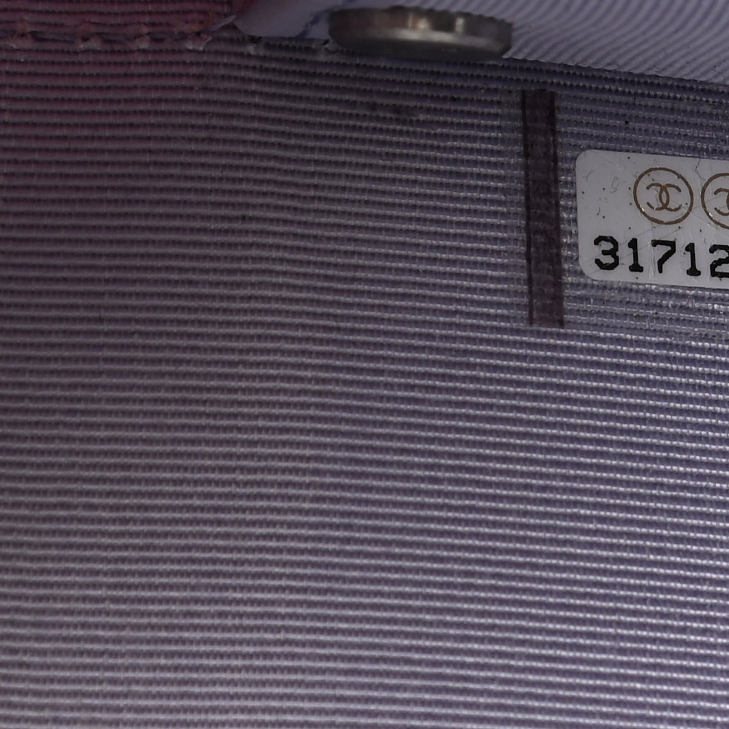 Caviar Quilted Classic 4 Key Holder Wallet Light Purple
