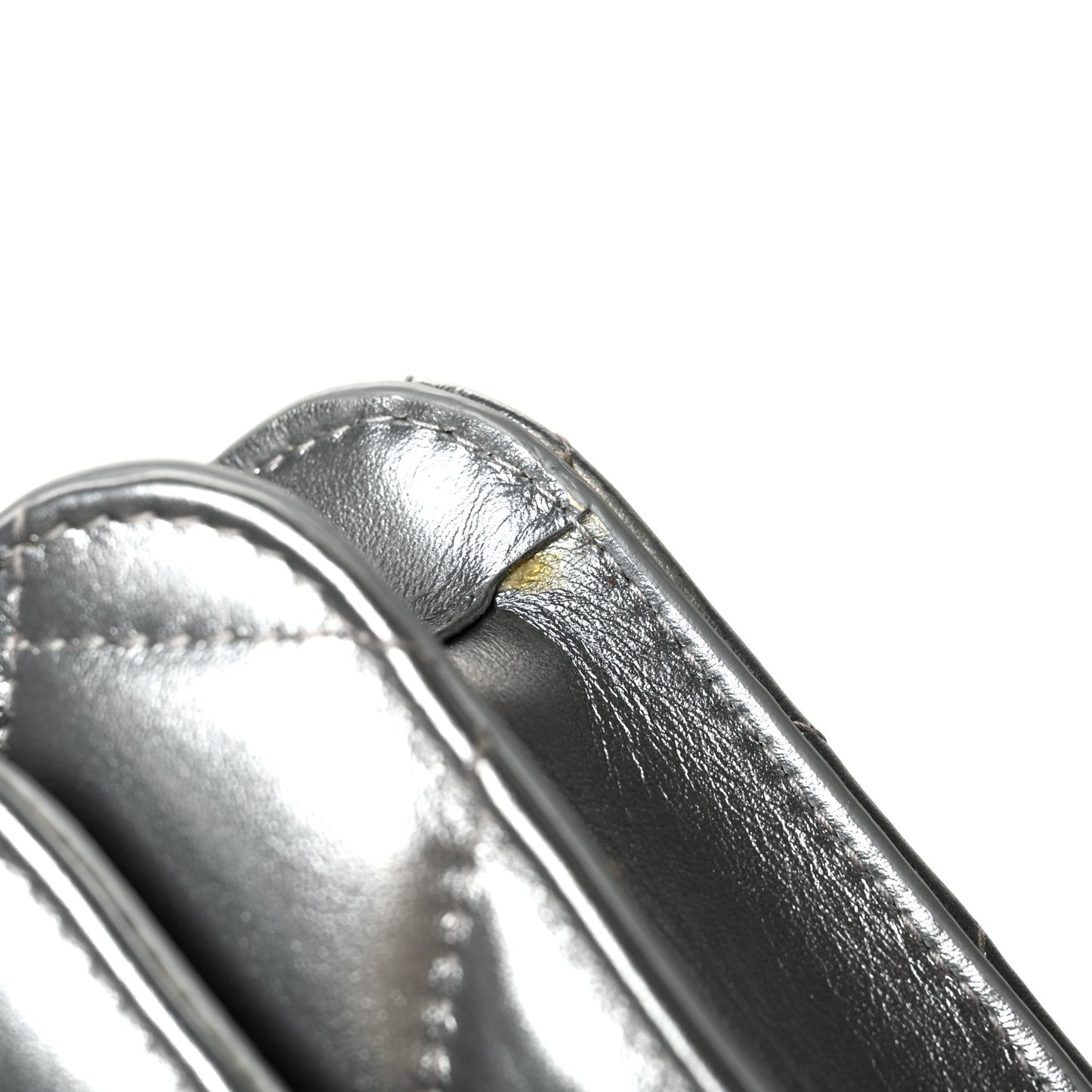 Metallic Calfskin Quilted Touch B Wallet On Chain Silver