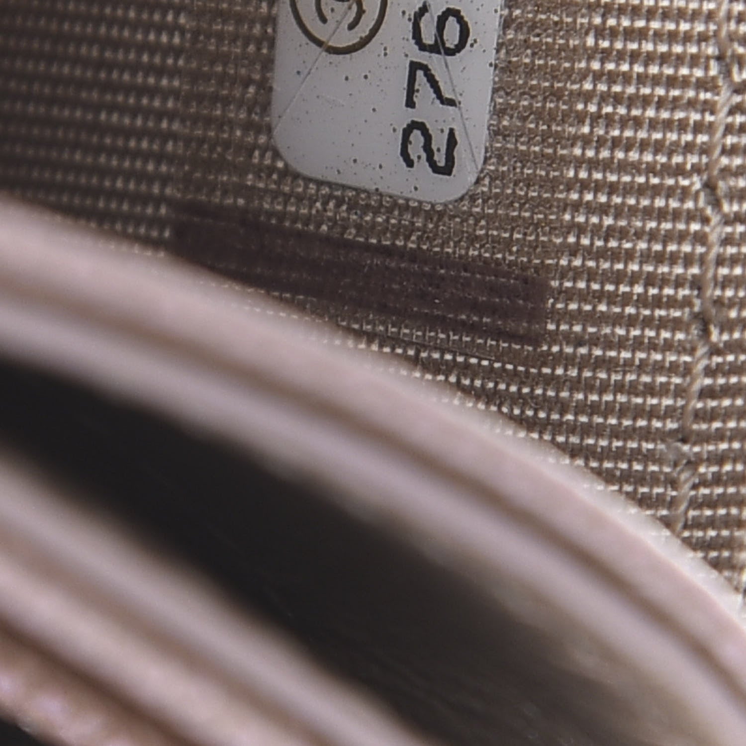 Chanel Iridescent Caviar Quilted Card Holder Beige 8 of 9