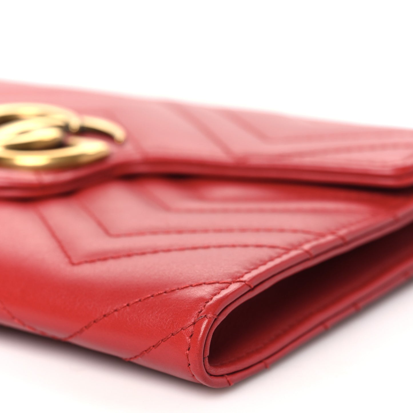 Calfskin Matelasse Mini GG Marmont Chain Wallet Hibiscus Red