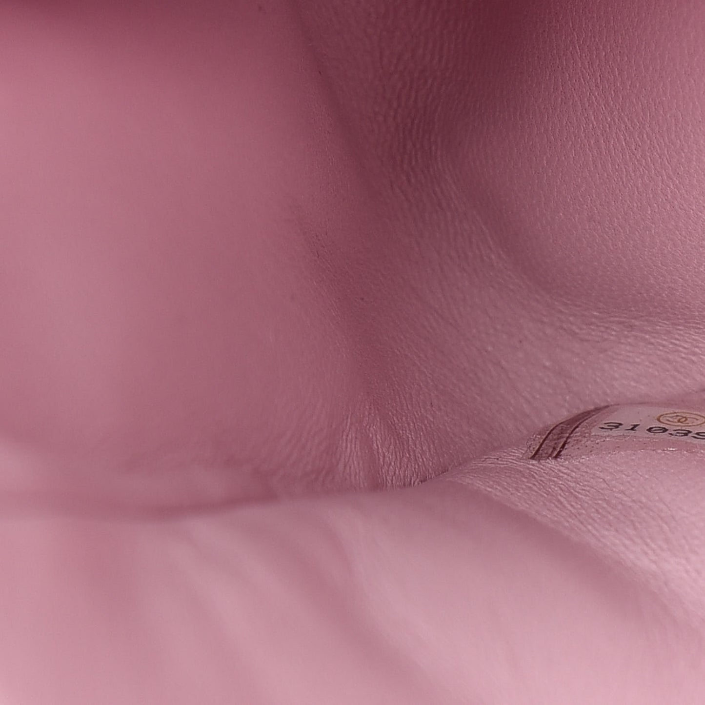 Caviar Quilted Medium Double Flap Light Pink