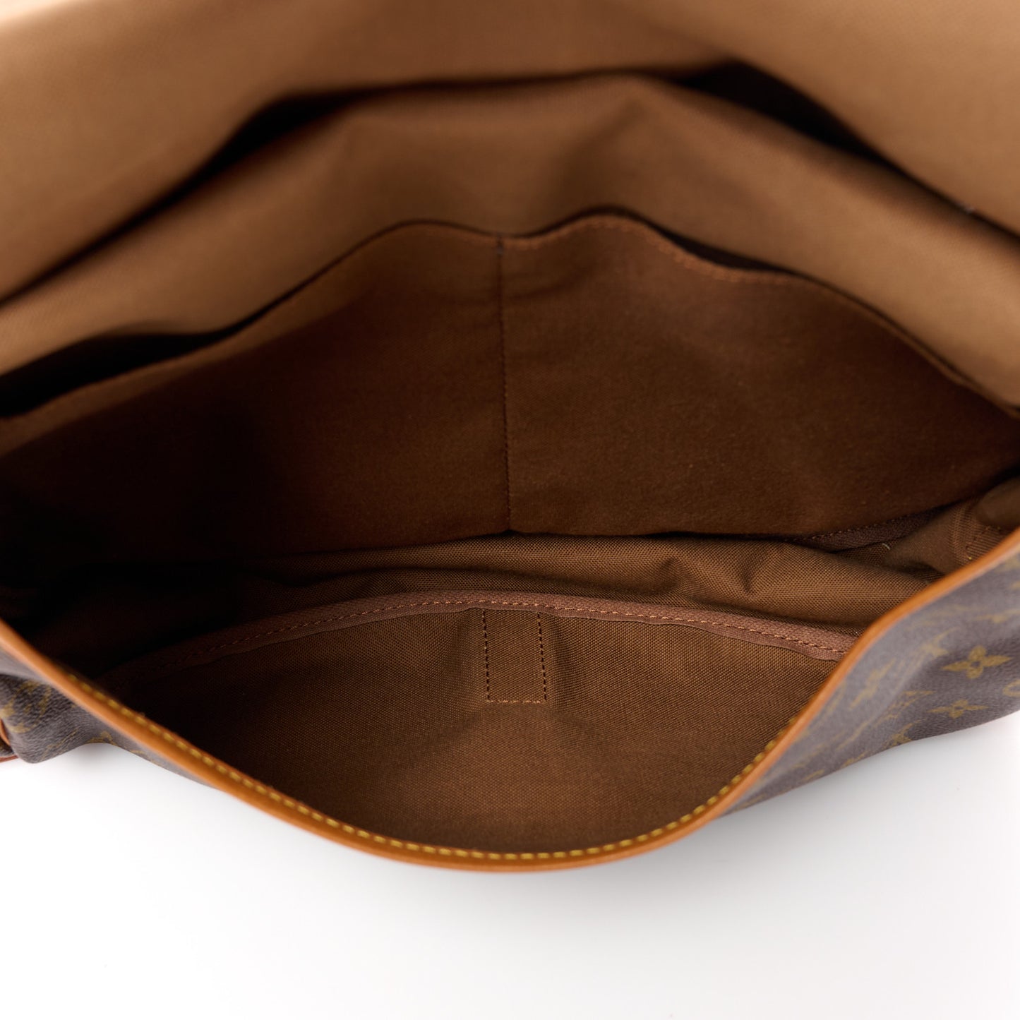 Monogram Saumur 35