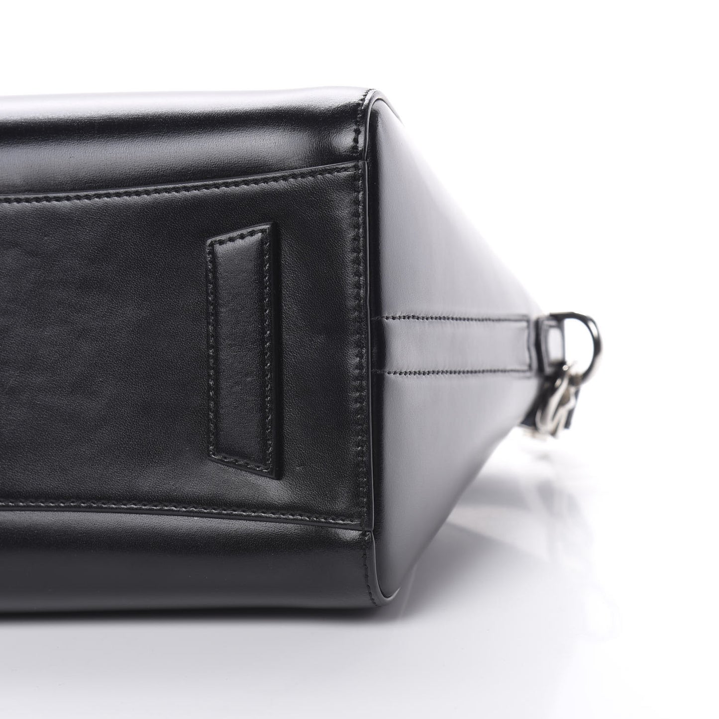 Shiny Lord Calfskin Small Antigona Black