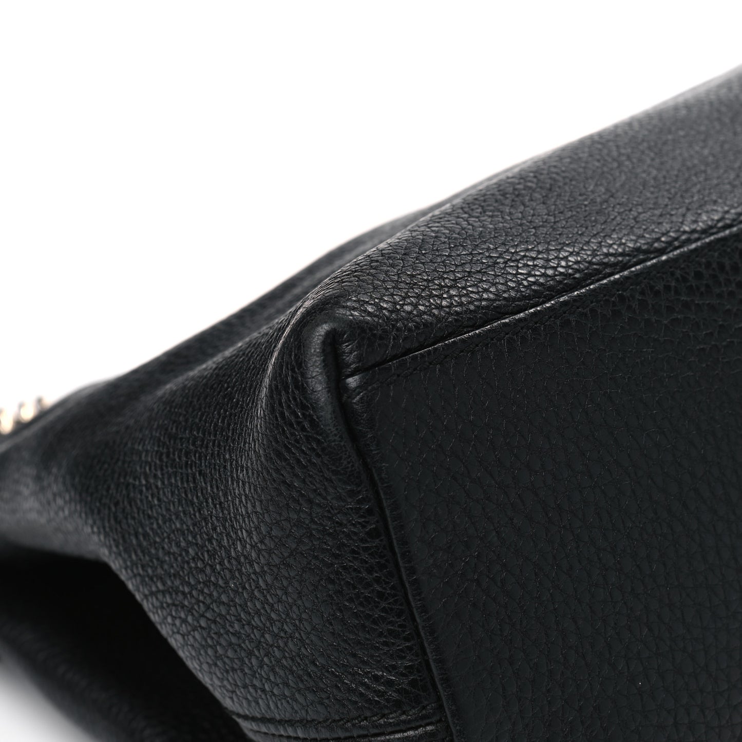 Pebbled Calfskin Medium Soho Chain Shoulder Bag Black
