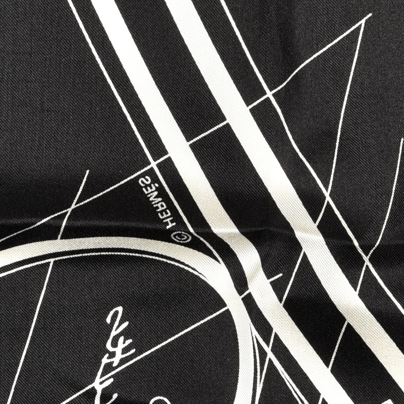 Silk Carre Geant Summer Petit Duc Scarf 140 Black White