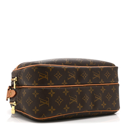 Louis Vuitton Monogram Reporter PM 4 of 11