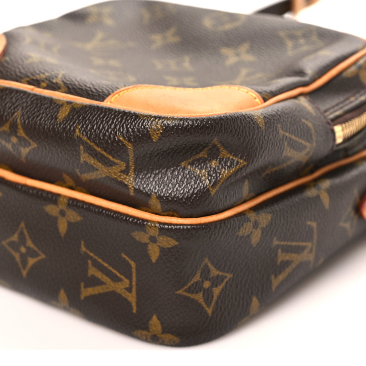 Louis Vuitton Monogram Amazone 9 of 10