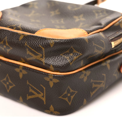 Louis Vuitton Monogram Amazone 9 of 10