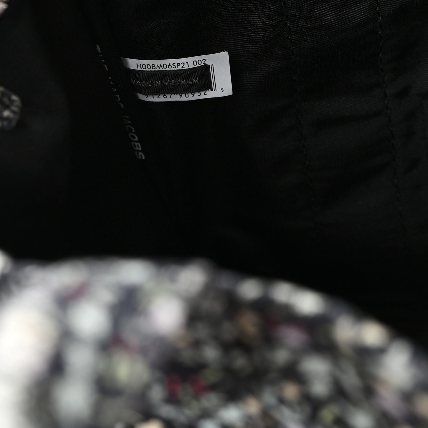 Cotton Canvas Floral Print Medium The Traveler Tote Bag Black