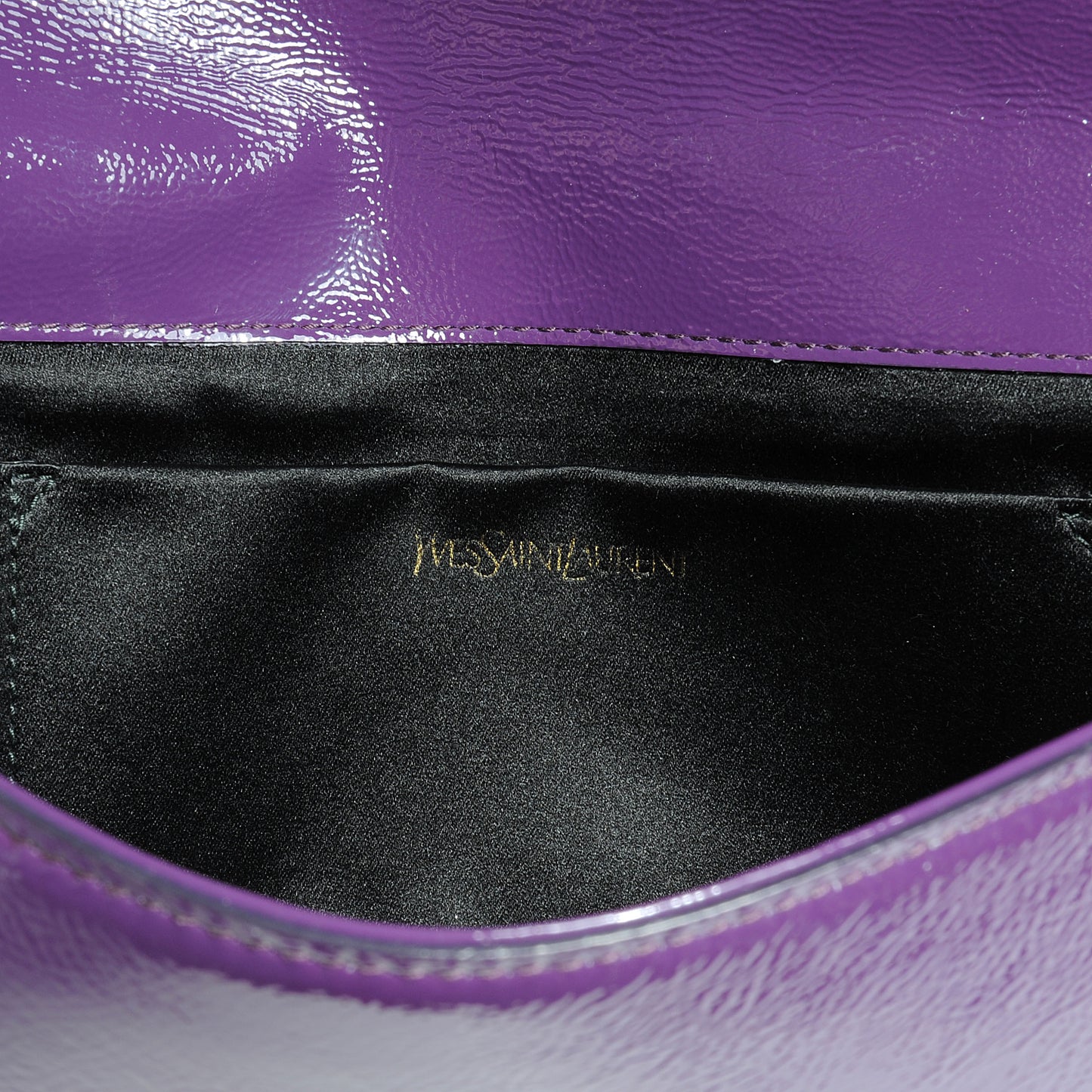 Patent Belle de Jour Clutch Purple