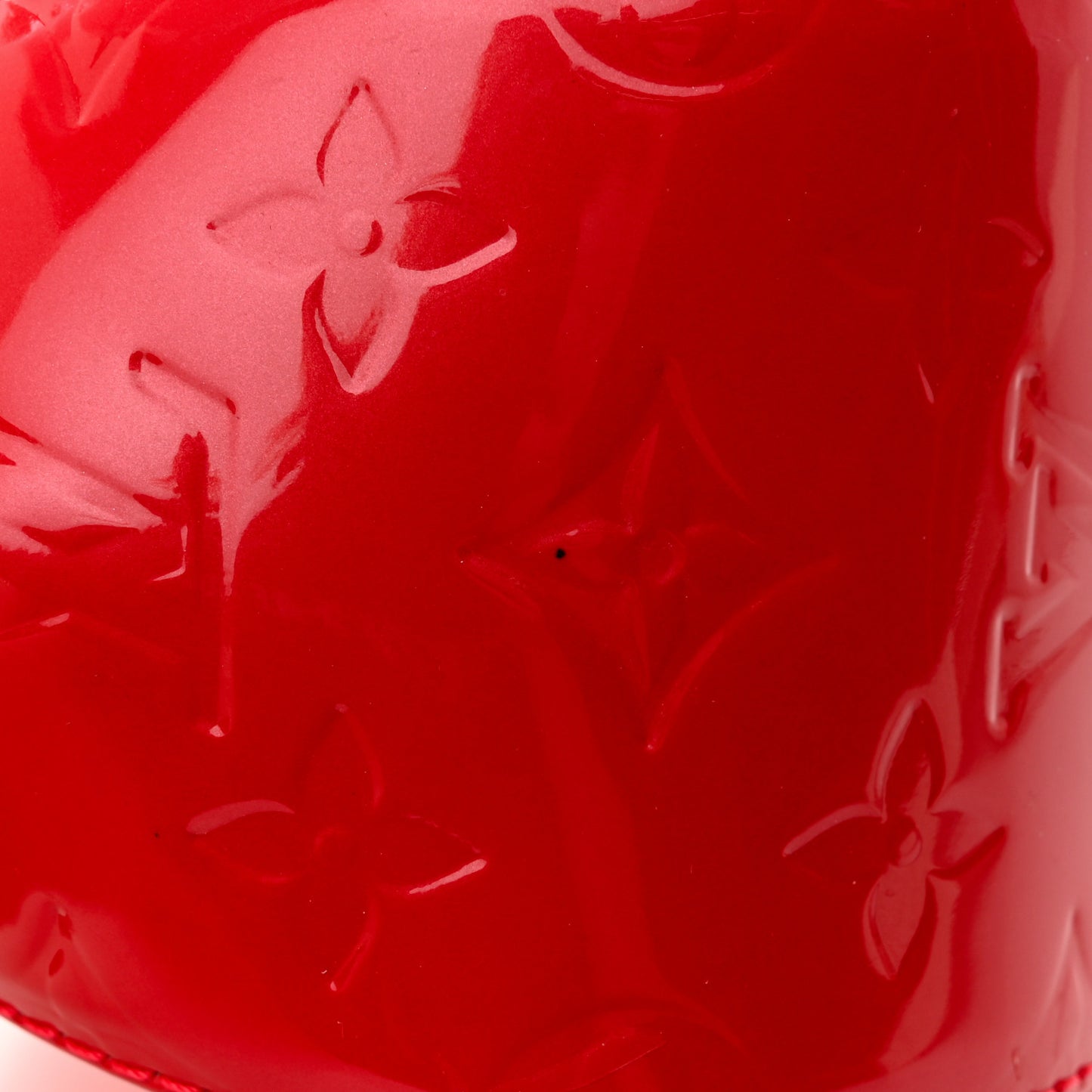 Vernis Bellflower GM Rouge Grenadine