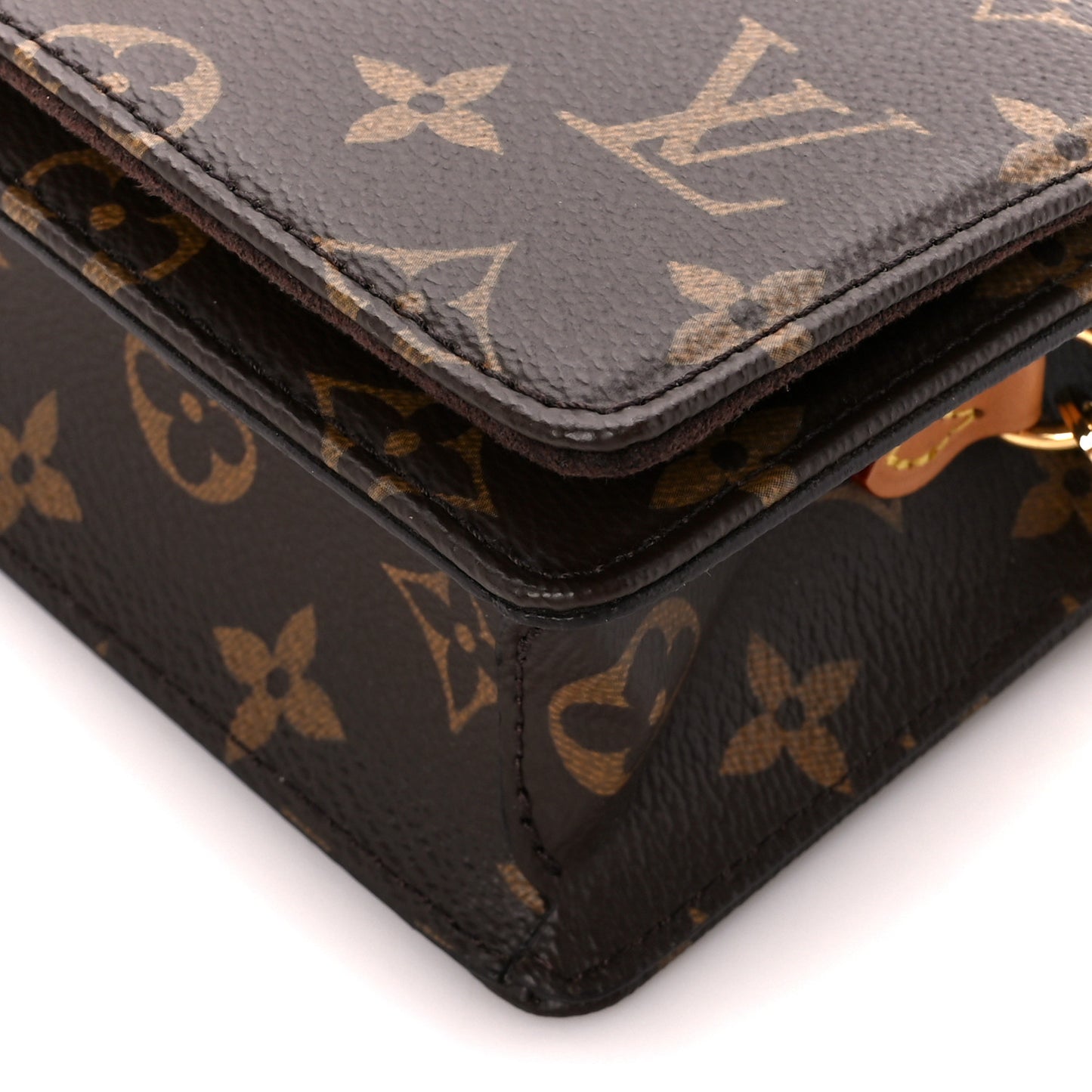 Monogram Lily Wallet On Chain
