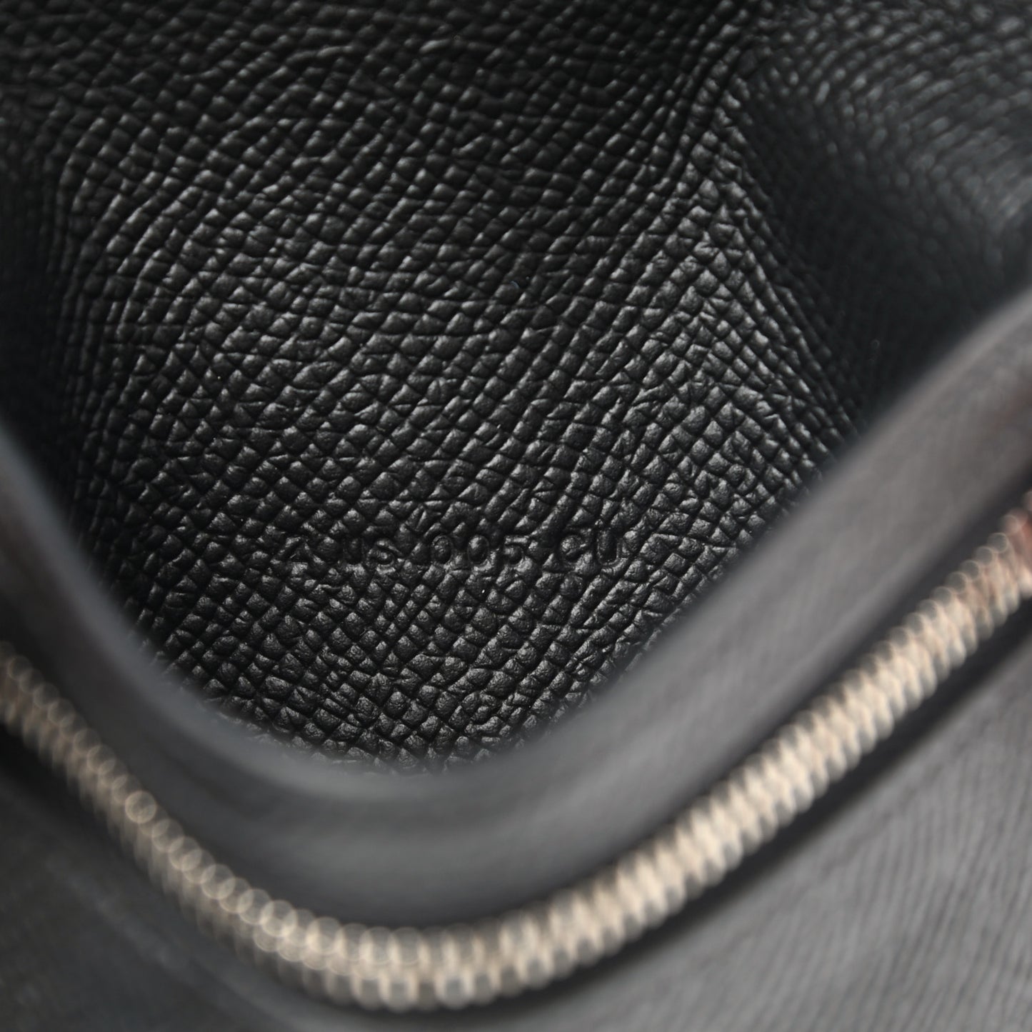 Epsom Bearn Compact Wallet Black