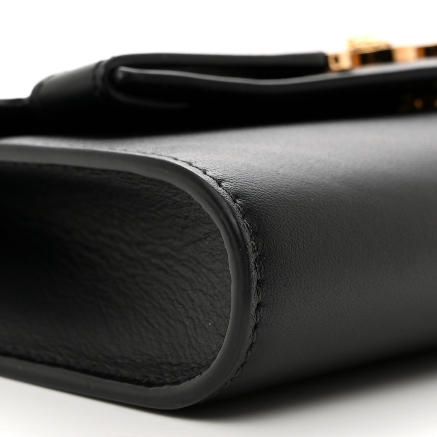 Lambskin Medusa Wallet On Strap Black