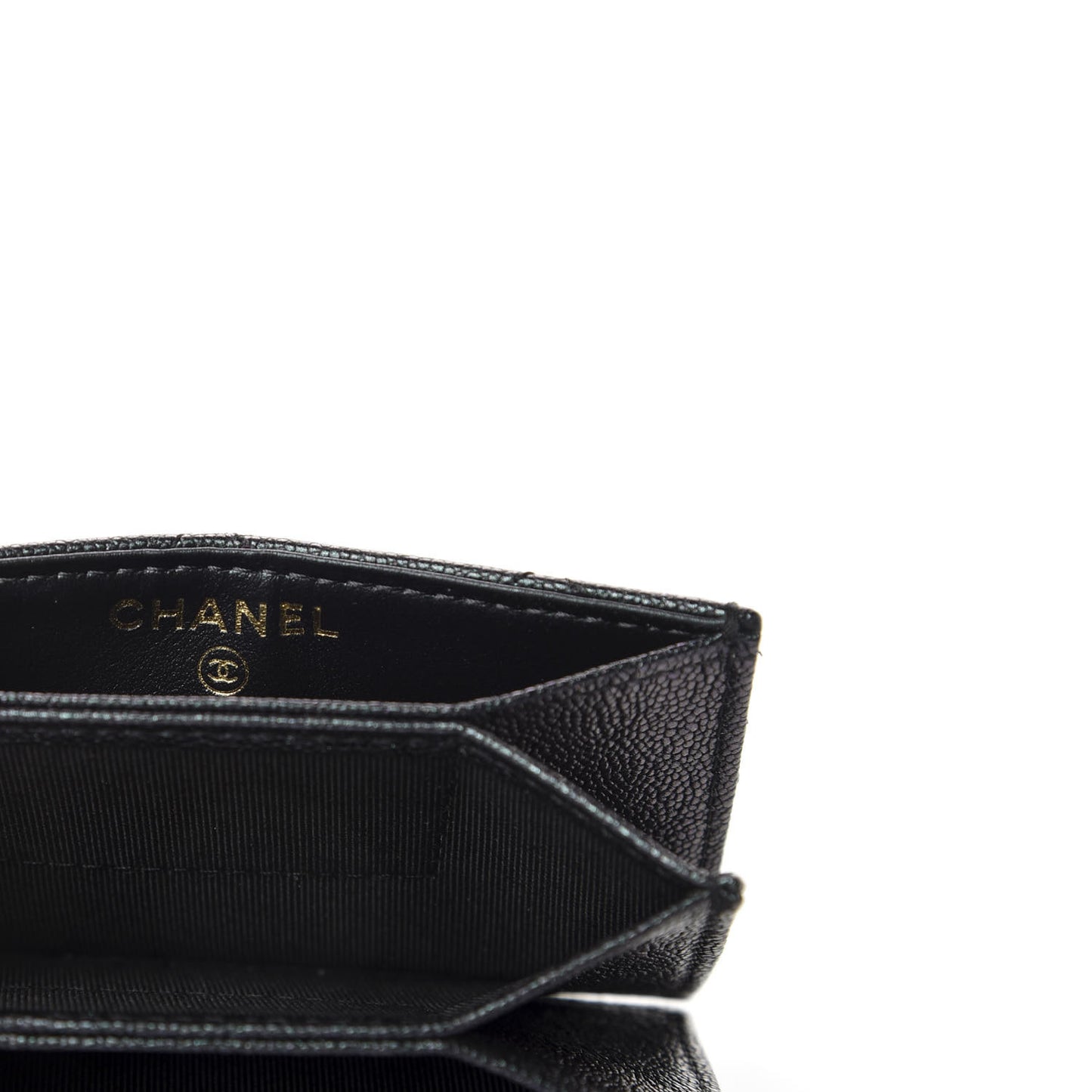 Iridescent Caviar Quilted Gusseted Card Holder Black