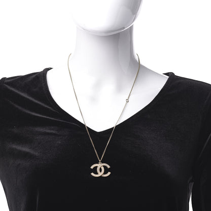 Chanel Pearl CC Pendant Necklace Gold 2 of 4