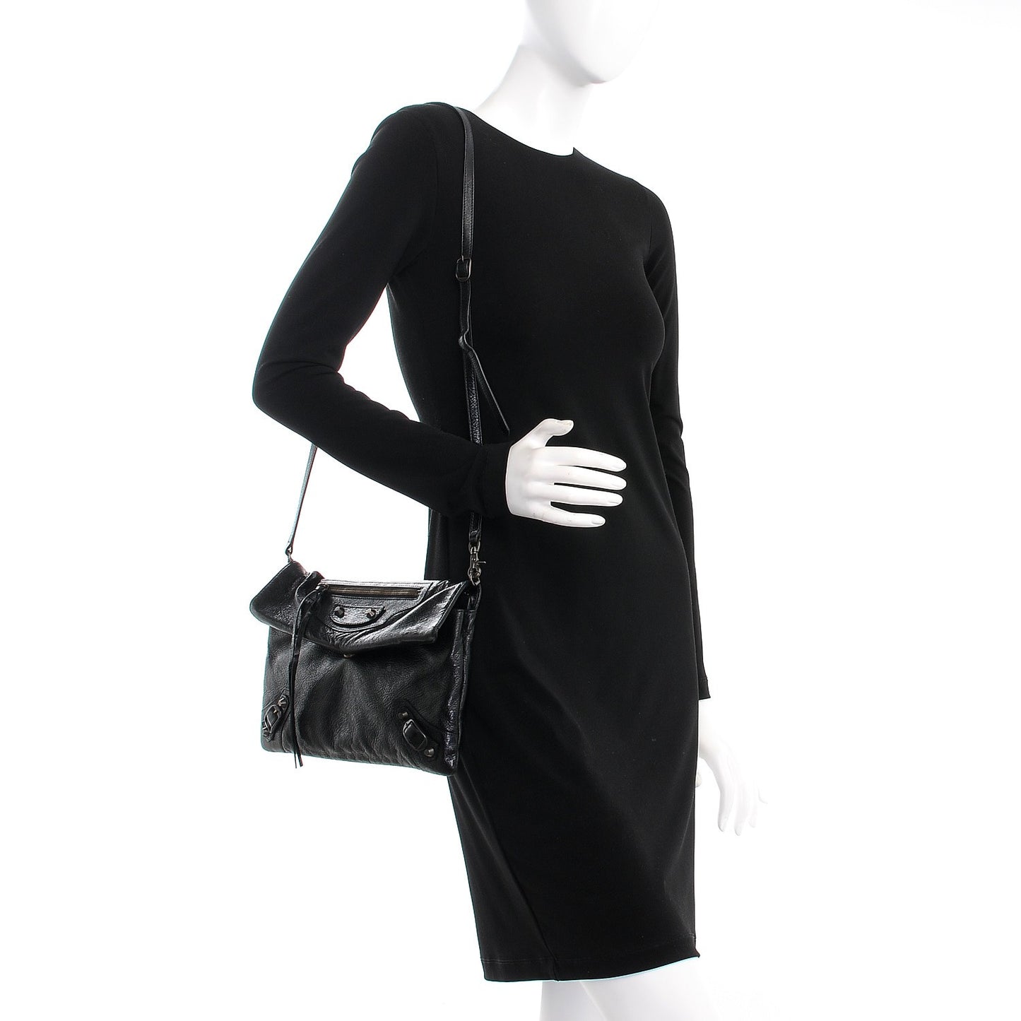 Agneau Classic Hardware Envelope Strap Clutch Black