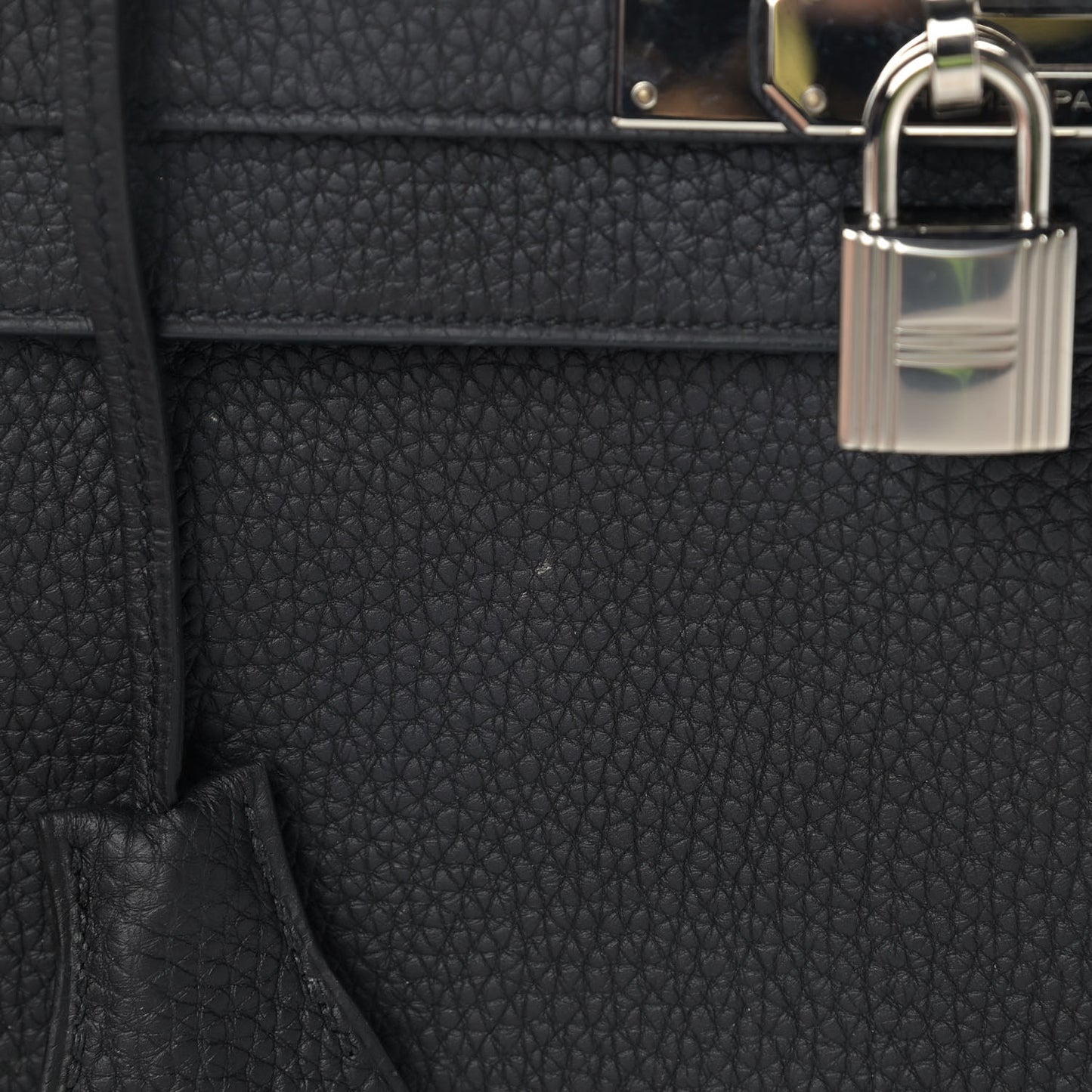 Togo Kelly Retourne 32 Black