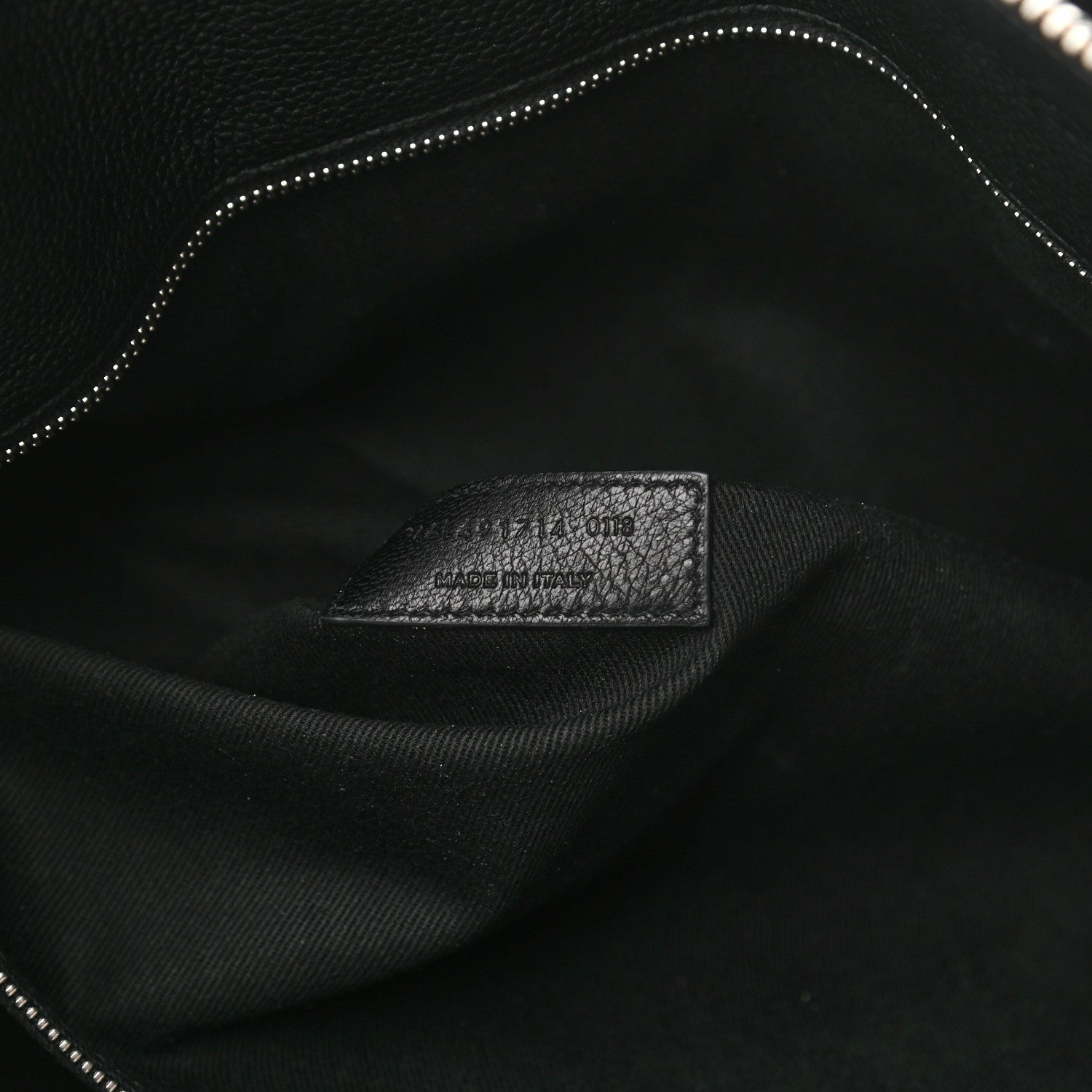 Saint Laurent Grained Calfskin Medium Souple Sac De Jour Duffle Black 7 of 12