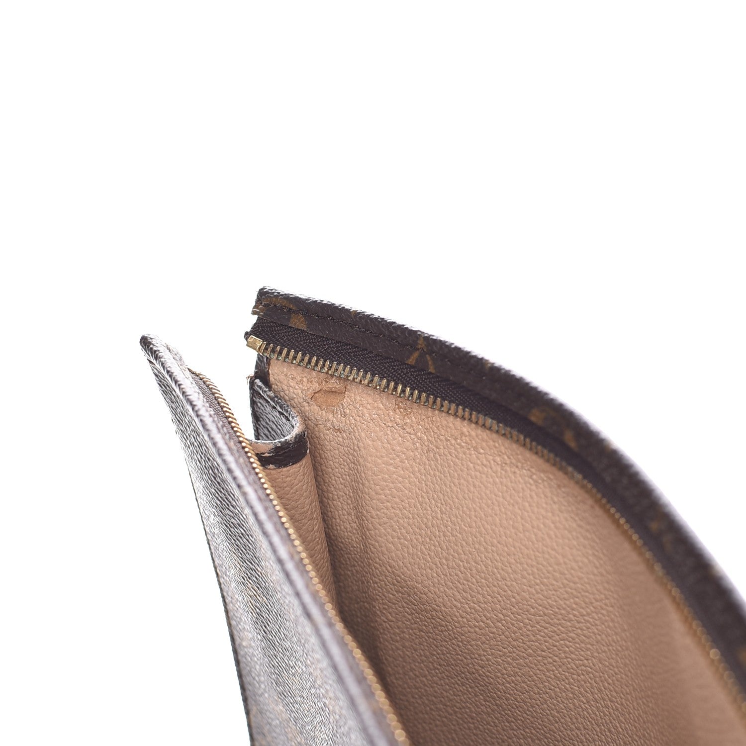 Louis Vuitton Monogram Toiletry Pouch 26 11 of 13