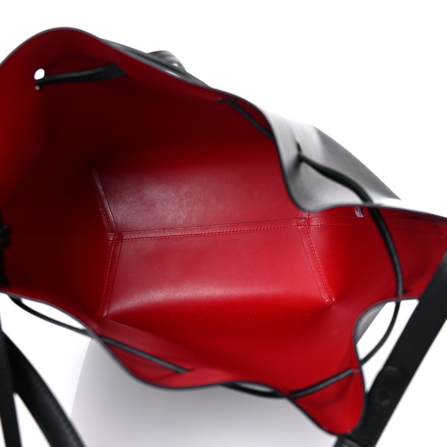 Vegetable Tanned Calfskin Bucket Bag Black Flamma