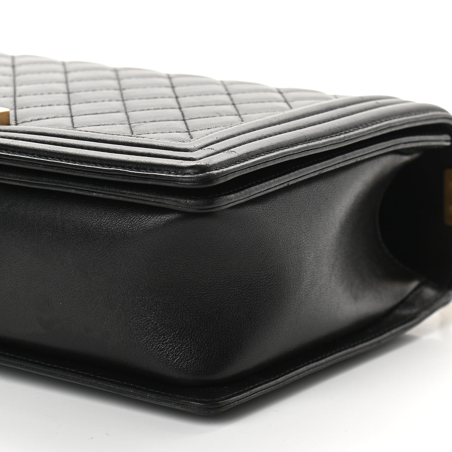 Lambskin Quilted New Medium Boy Flap Black