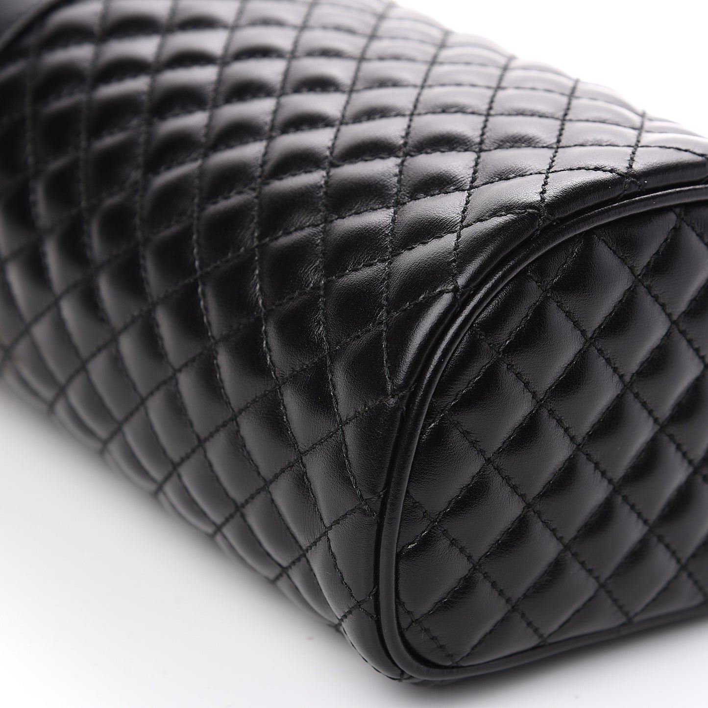 Calfskin Trapuntata Zumi Belt Bag Black