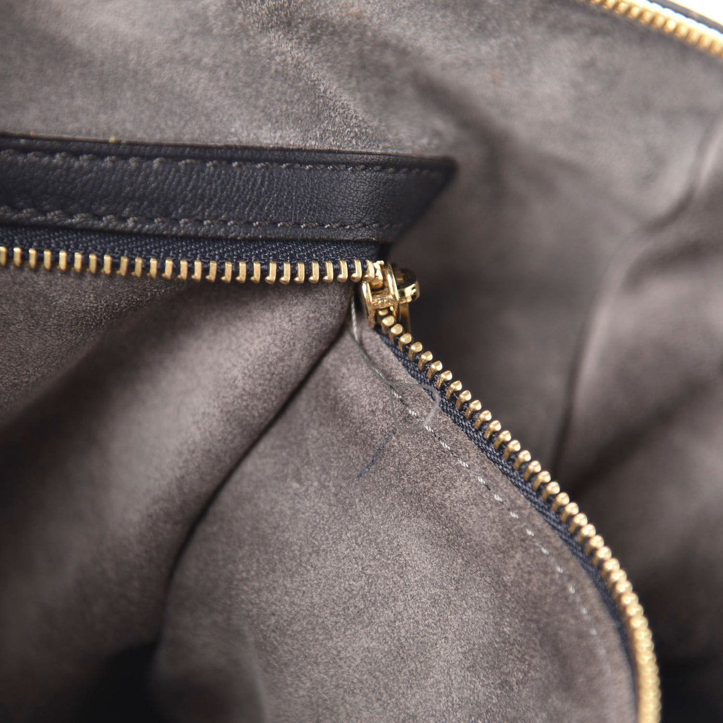 Veau Cachemire SC Bag MM Cobalt