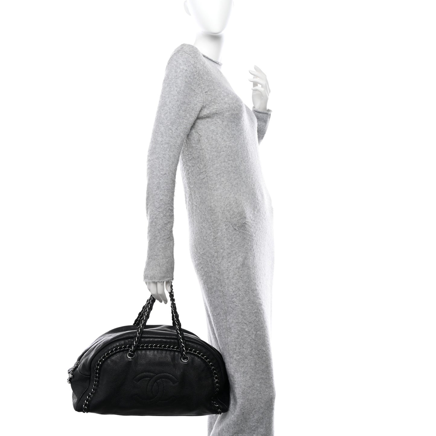 Smooth Calfskin Medium Luxe Ligne Bowler Black