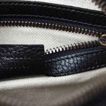 Gucci Grained Calfskin Logo Messenger Bag Black 6 of 12