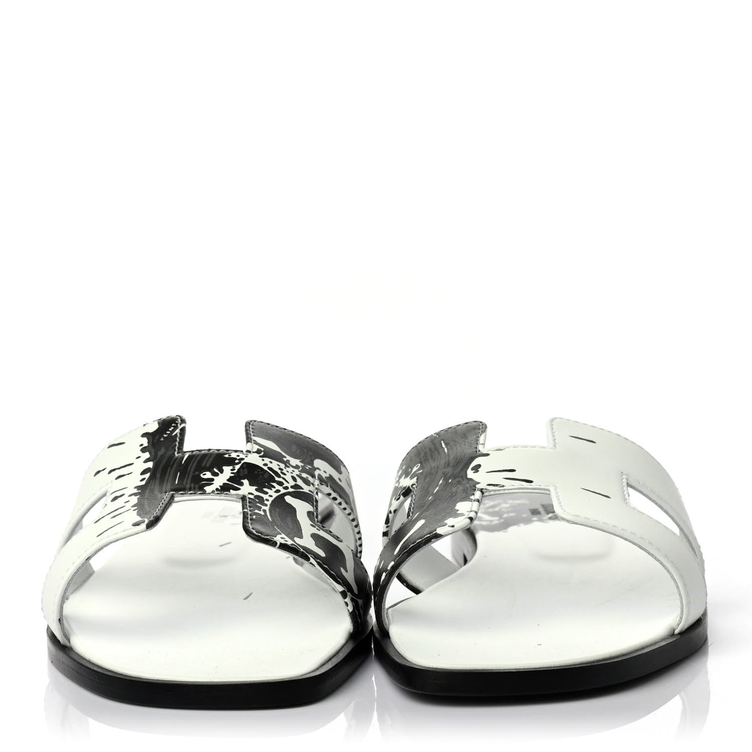 Hermes Calfskin Peinture Fraiche Oran Sandals 39.5 White Black 2 of 4