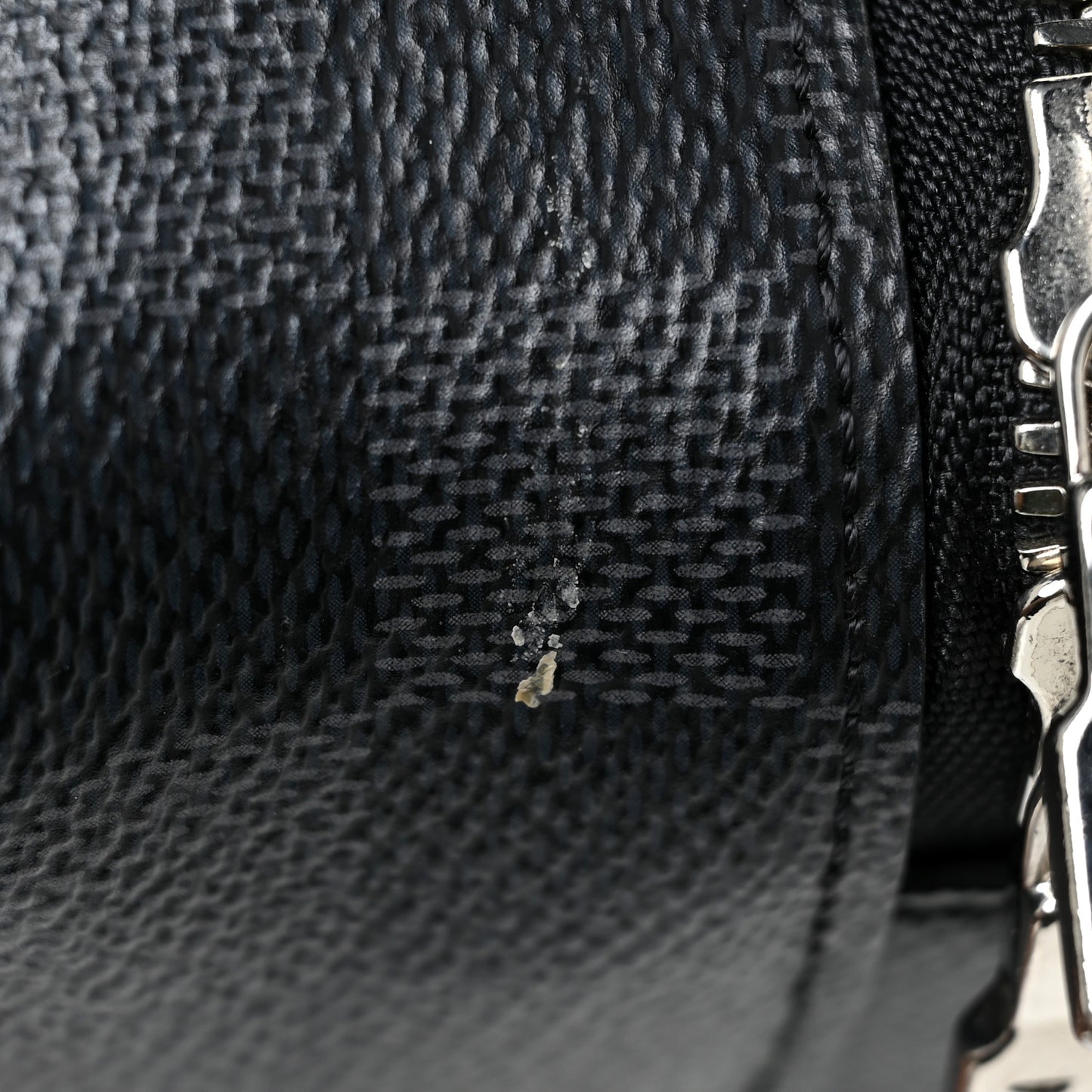 Damier Graphite Alpha Wearable Wallet