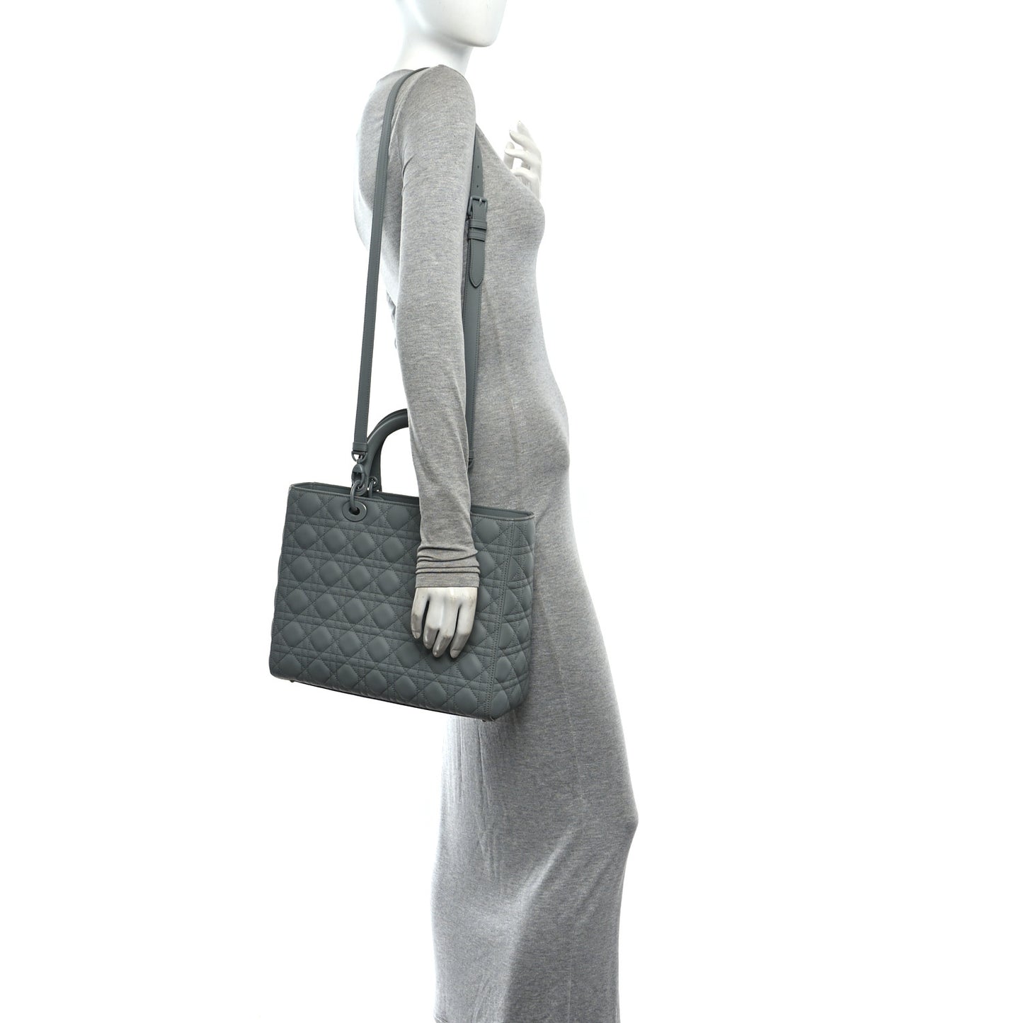 Ultra Matte Calfskin Cannage Large Lady Dior Grey Stone Grey Stone