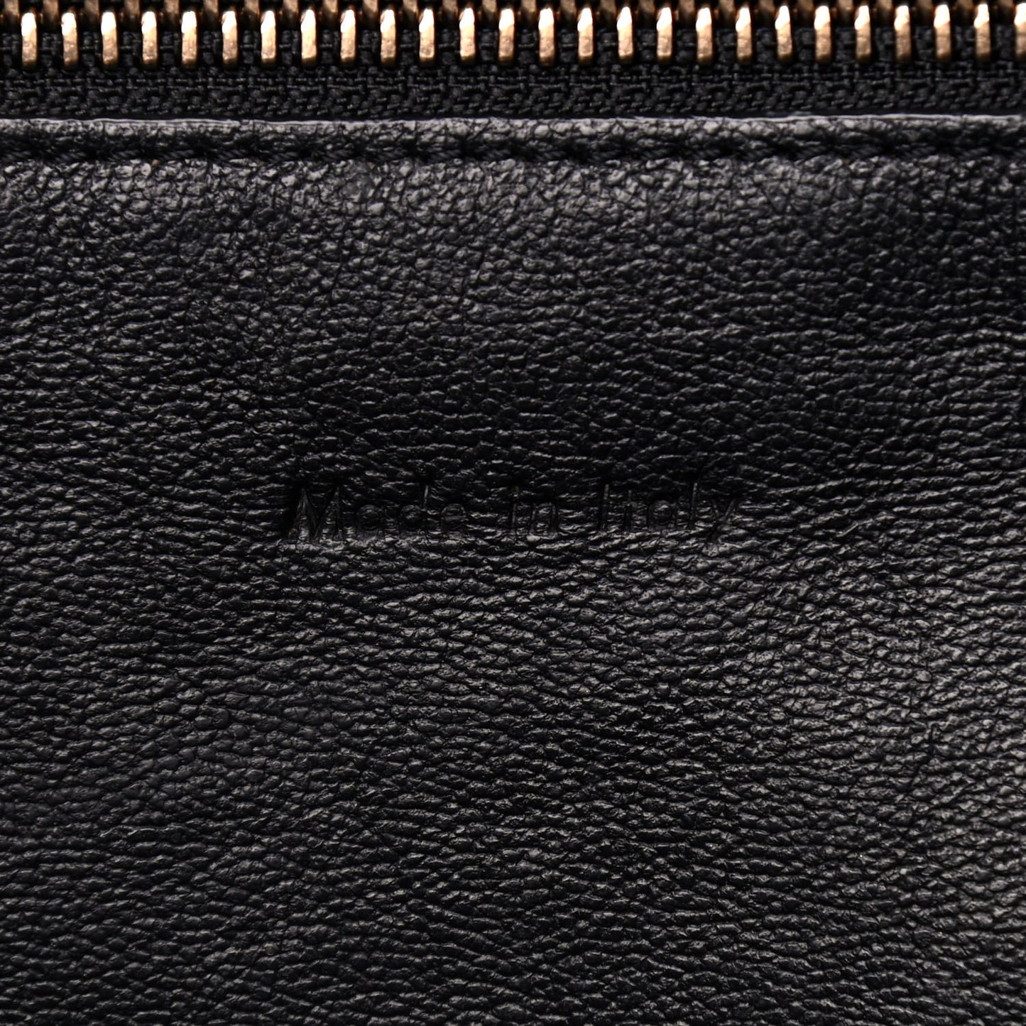 Smooth Calfskin Medium Phantom Luggage Black
