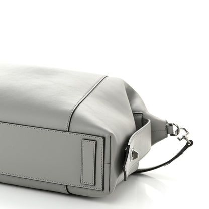 Givenchy Soft Calfskin Medium Soft Antigona Pearl Grey 8 of 8