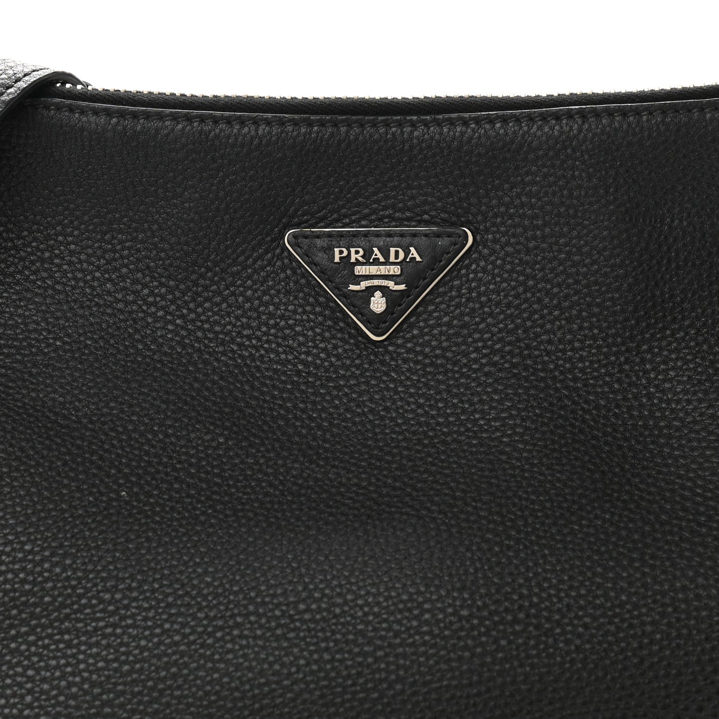Vitello Daino Hobo Black