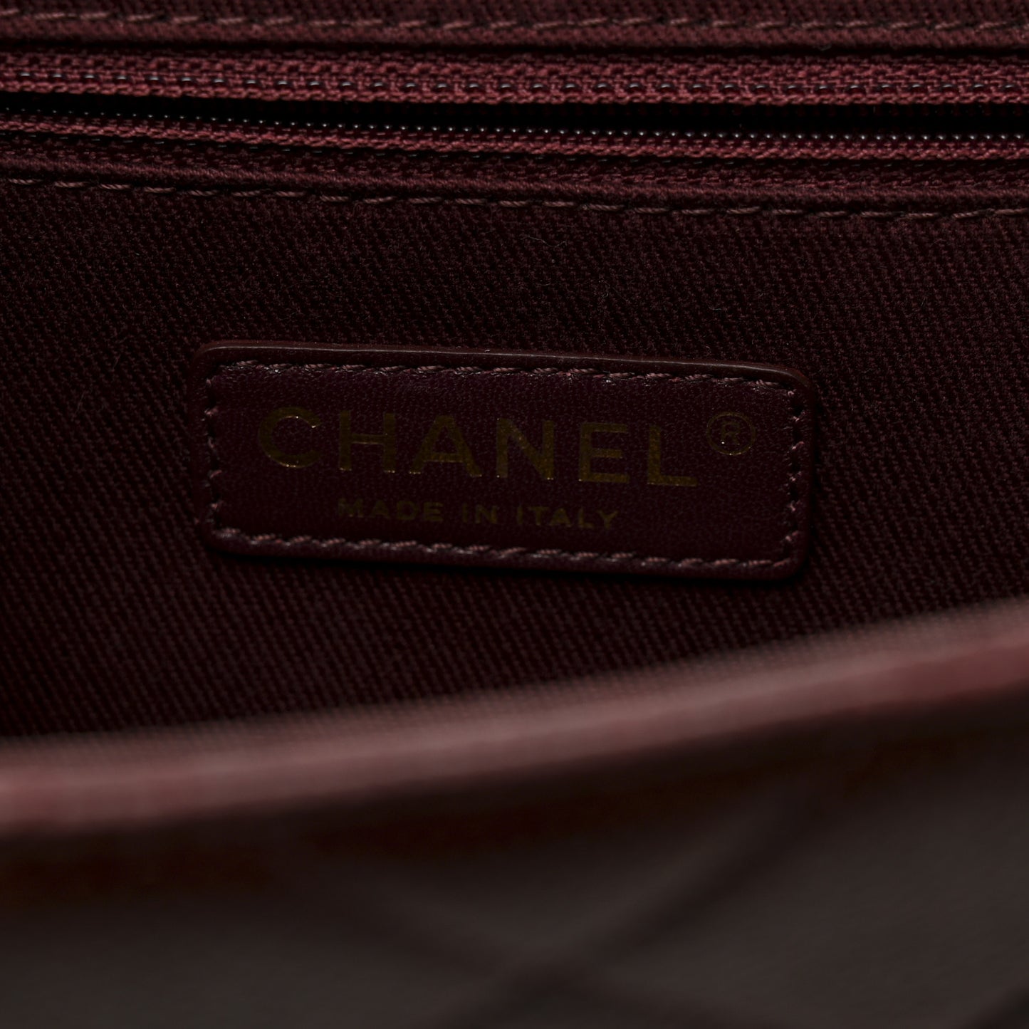 Caviar Quilted Large Retro Class Flap Burgundy
