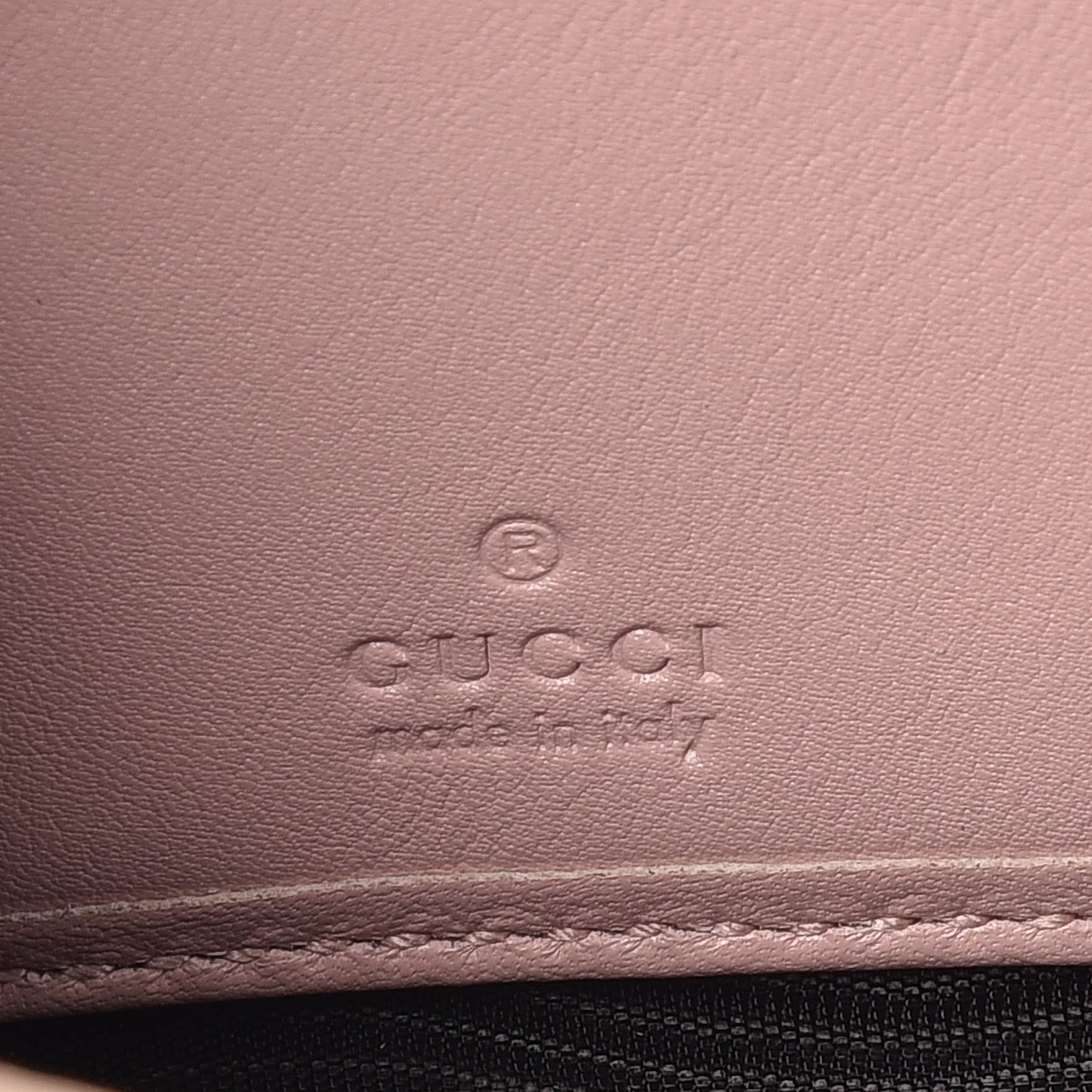 Calfskin Matelasse GG Marmont Zip Around Wallet Perfect Pink