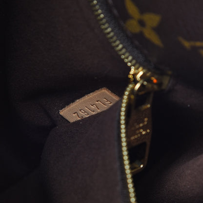 Louis Vuitton Monogram Metis 8 of 12